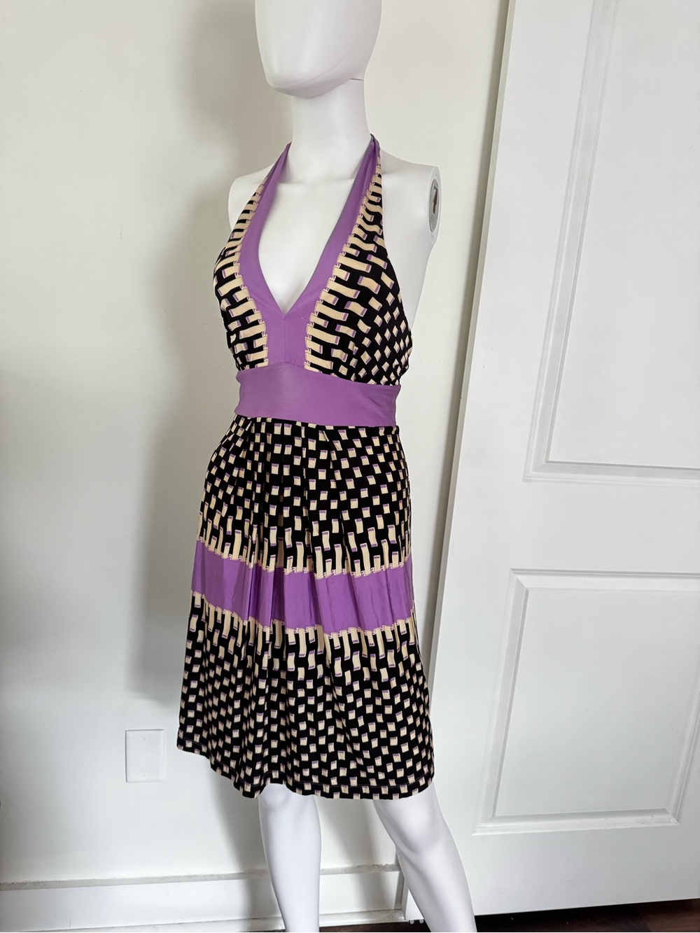 BCBGMAXAZRIA Purple Geometric Halter Midi Dress